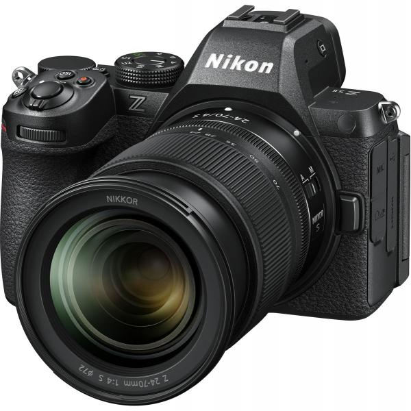 Nikon Z5II + 24-70mm f/4.0 S
